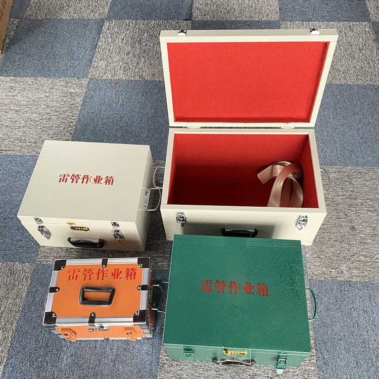 梧州爆破工程作业箱如何选择？玻璃钢与传统材质的全面对比